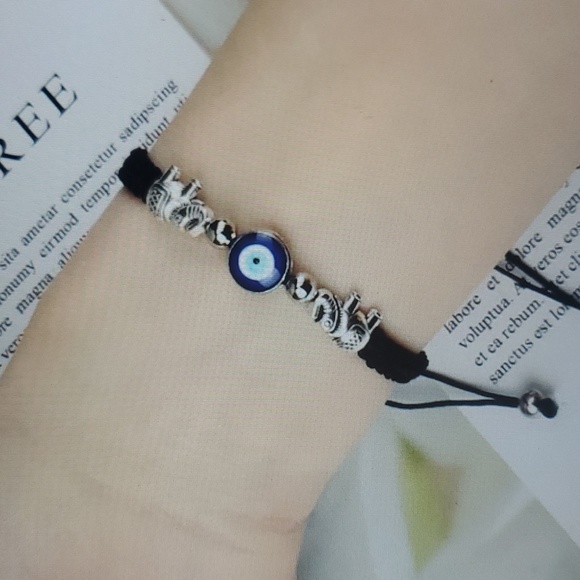 BRand new Black Evil eye - Picture 2 of 2